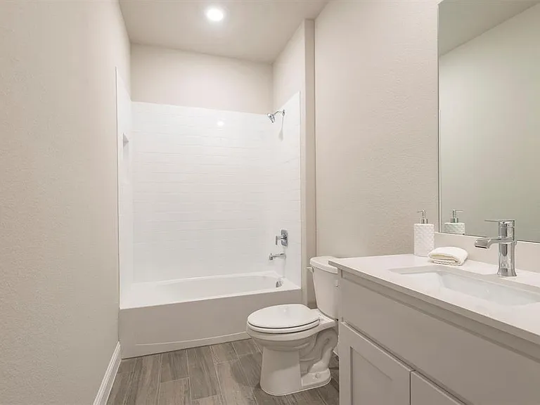2301 Ruff Rd — Photo 18