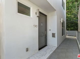 1745 S Barrington Ave, Los Angeles, CA 90025