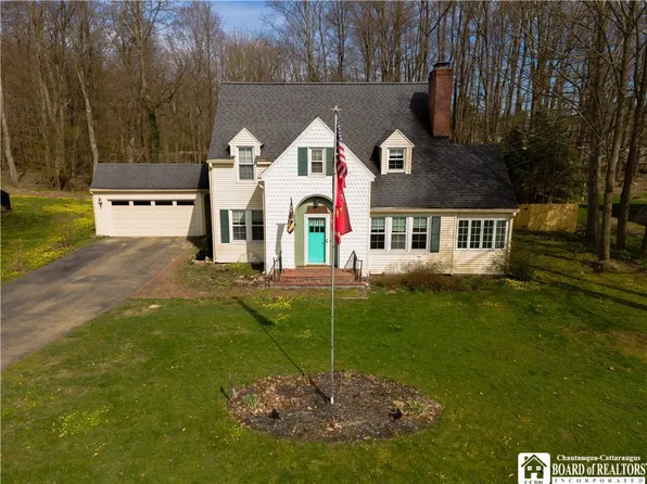 30 Houston Ave, Jamestown, NY 14701