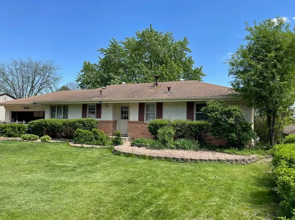 3035 Croft Dr, Saint Anthony, MN 55418