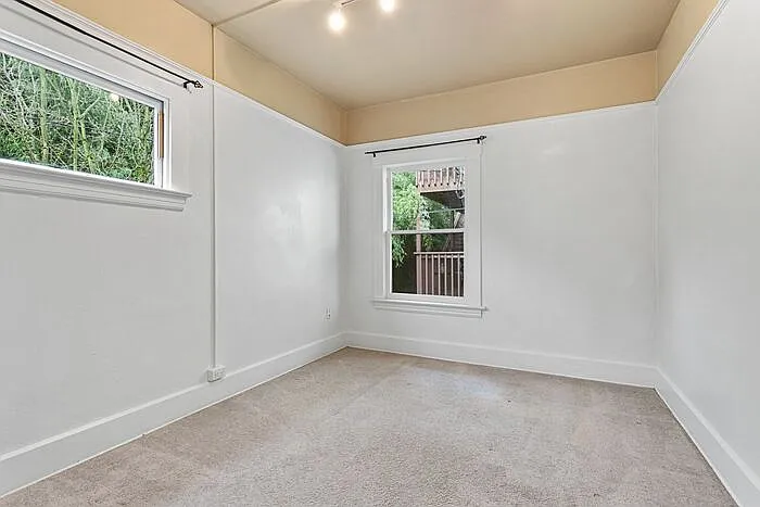 801 SW Green Ave — Photo 34