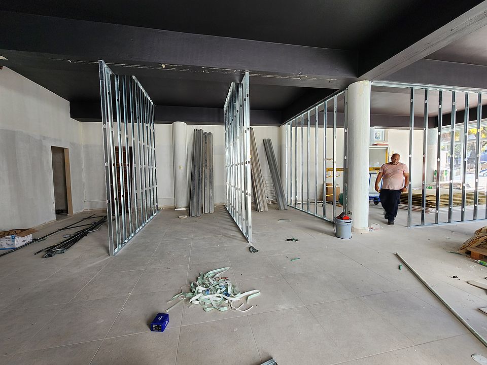 2nd image of 173 Calle Del Parque #C1