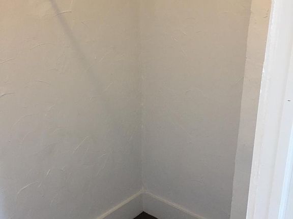 5th image of 181 Beck Ave #4