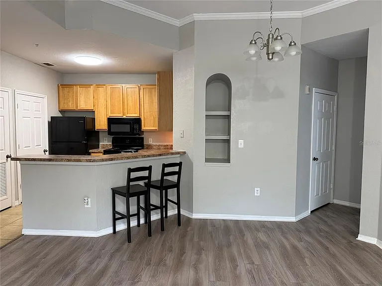 10101 Courtney Palms Blvd #301 — Photo 11