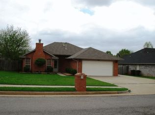 712 Old Bugle Rd, Edmond, OK 73003