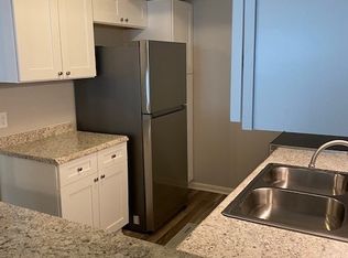 3015 Treeside St NW, Canton, OH