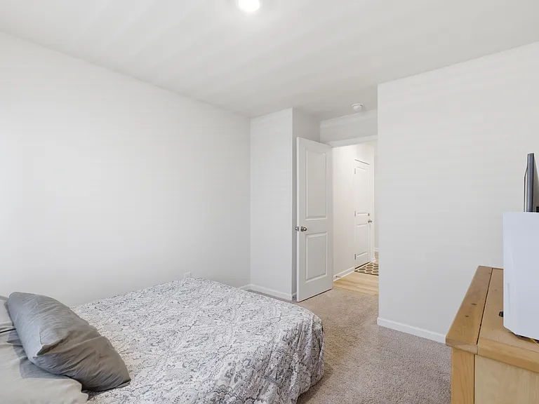 640 Cedar Brook Dr — Photo 7