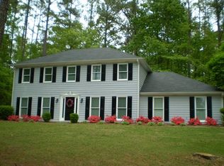 370 Fairfield Cir, Fayetteville, GA 30214