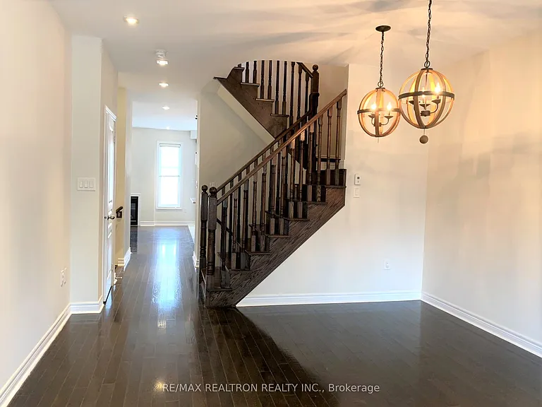10 James Glover Dr — Photo 5