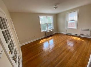 4002 Grove Ave, Richmond, VA 23221