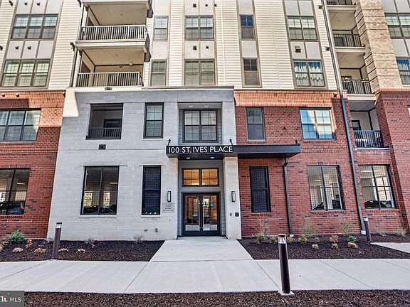 3rd image of 100 Saint Ives Pl APT 306