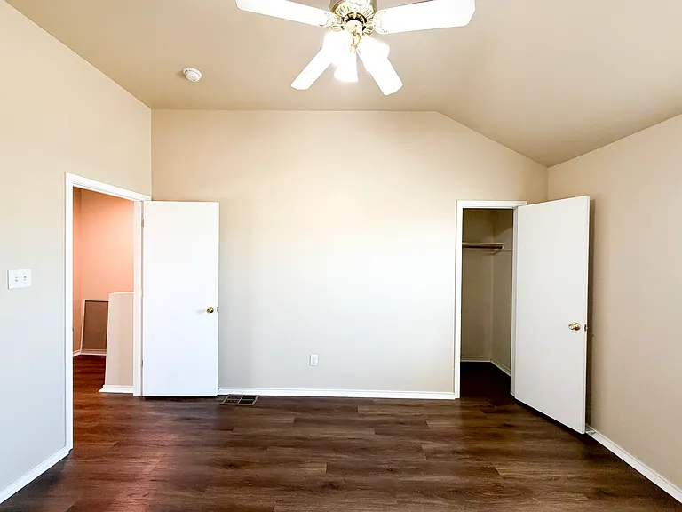 4103 Terri Linn #C — Photo 16