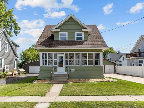 222 Harrison St, Neenah, WI 54956