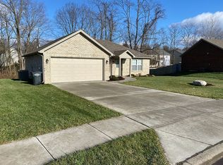 8838 Saddle Ridge Trl, Charlestown, IN 47111