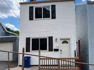 484 Sterling St, Pittsburgh, PA 15203