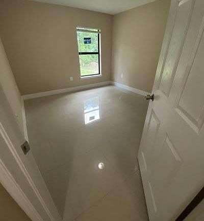 5th image of 3103 Paula Ave S