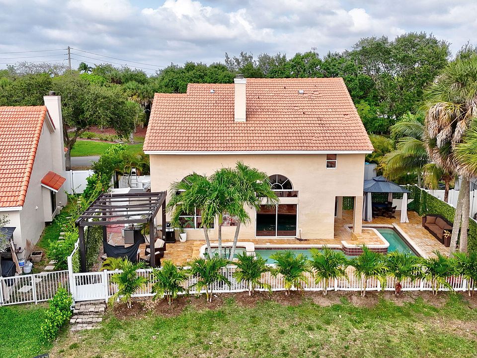 1st image of 6341 NW 57th Way