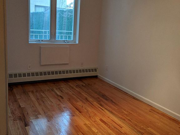 4th image of 71-42 160th St #1R