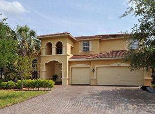19124 N Gardenia Ave, Fort Lauderdale, FL 33332