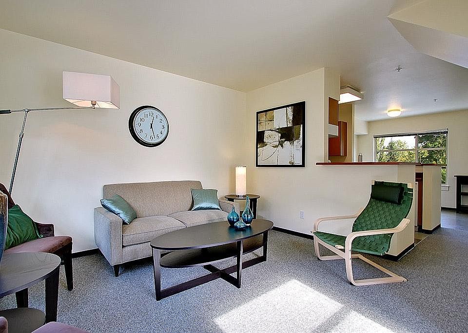 1st image of 6300 NE Radford Dr APT 3212