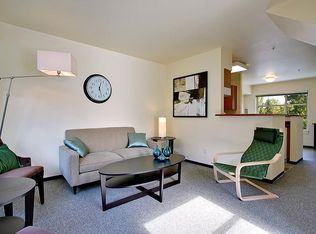 6300 NE Radford Dr APT 3212, Seattle, WA 98115