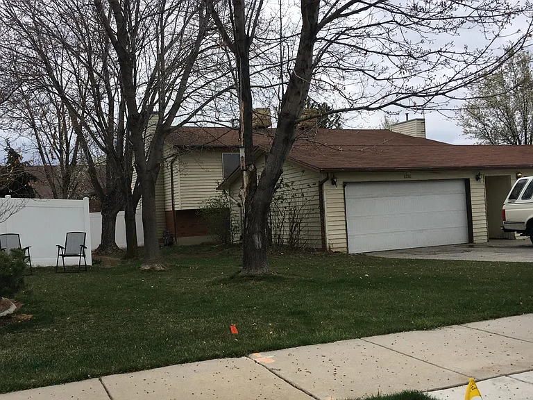 6736 S 565 E — Photo 1