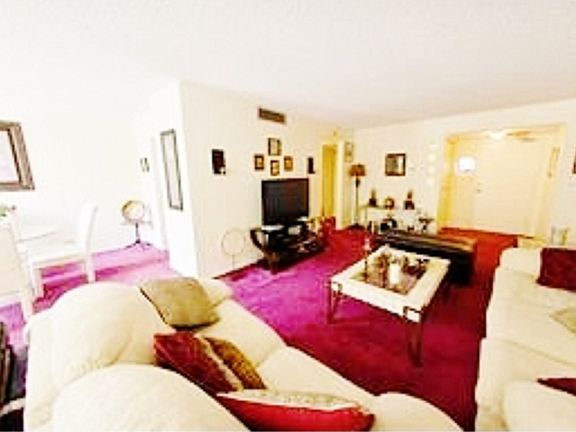 4th image of 301 174th St