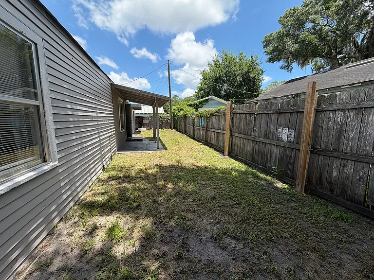 201 E Palm St — Photo 20