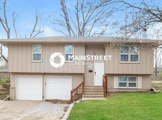 9204 Marsh Ave, Kansas City, MO 64138
