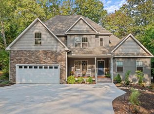 104 Snug Harbor Rd, Seneca, SC 29678