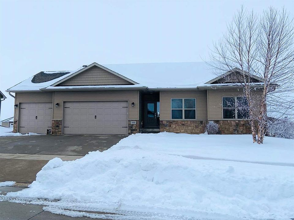 1st image of 1680 Red Barn Dr