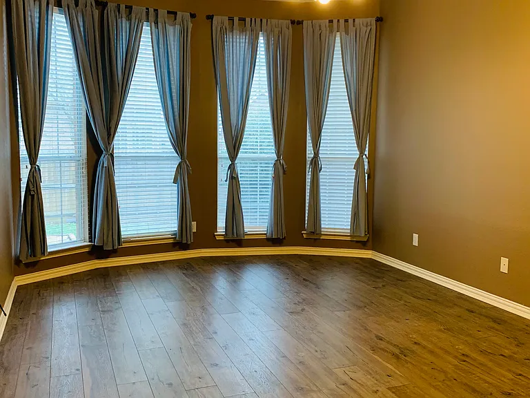4225 Bonita Dr — Photo 16