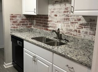 131 Rue Fontaine, Lithonia, GA 30038