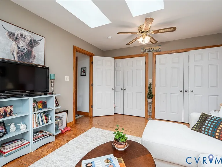 12182 Woodson Farm Ln — Photo 30