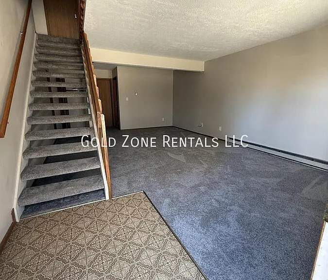 2450 Meloy Rd — Photo 2