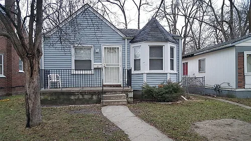 15772 Mark Twain St Photo 1