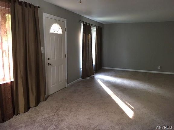 2nd image of 440 74th St