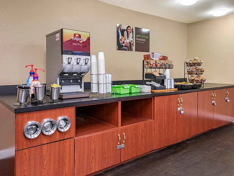 Free Grab-and-Go Breakfast