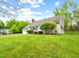 72 Geiser Rd, Wynantskill, NY 12198