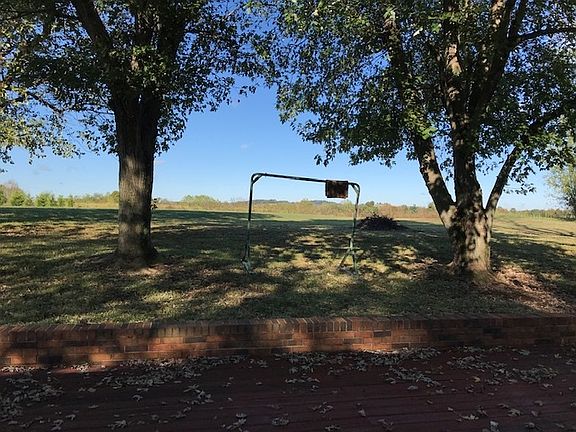 4th image of 6074 S Highway 259