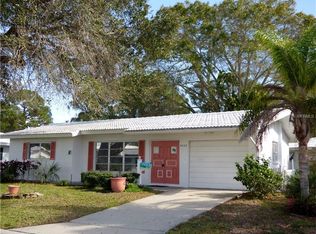 9003 142nd St, Seminole, FL 33776