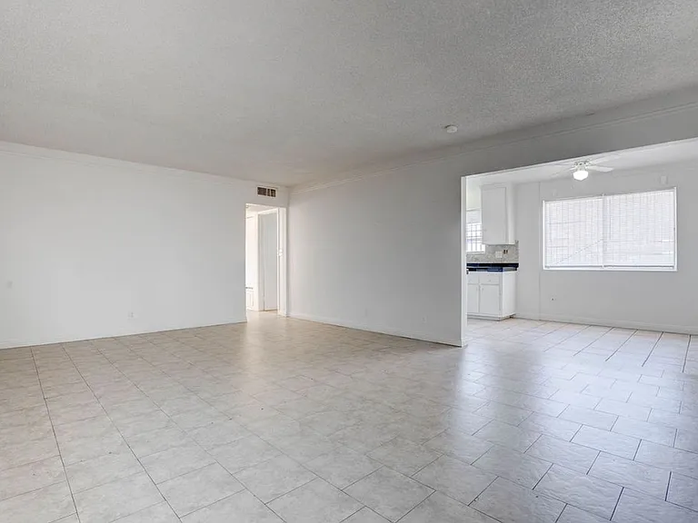 3237 Arlene Way — Photo 3