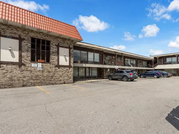 1722 N Mannheim Rd, 1722 N Mannheim Rd APT 09, Stone Park, IL 60165