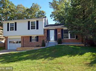 7655 Summerhill Ct, Lorton, VA 22079