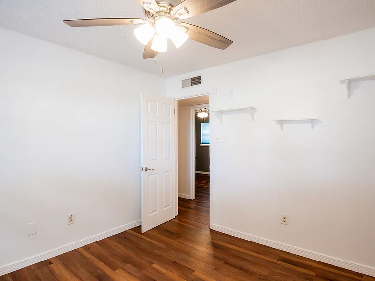 1633 Stull Dr — Photo 19