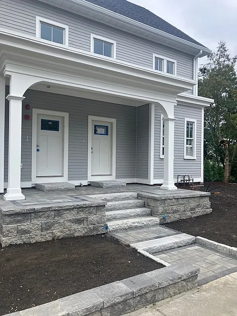 3 bed, $4,000 — Photo 2