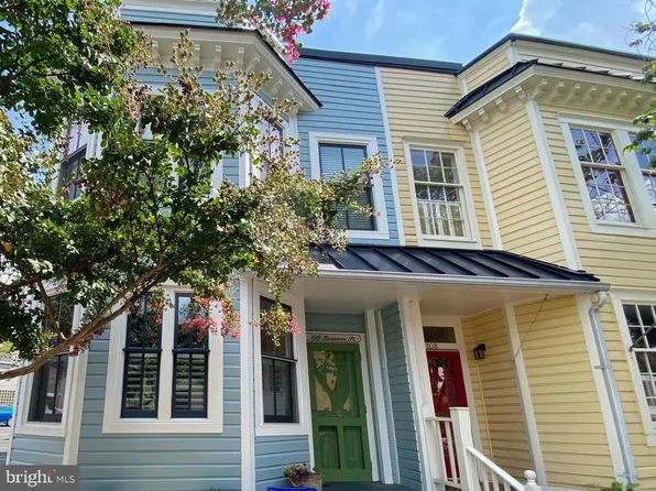 106 Commerce St, Alexandria, VA 22314