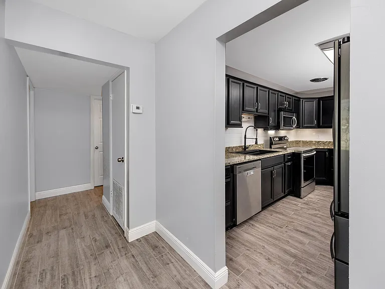 4514 S Shamrock Rd — Photo 28