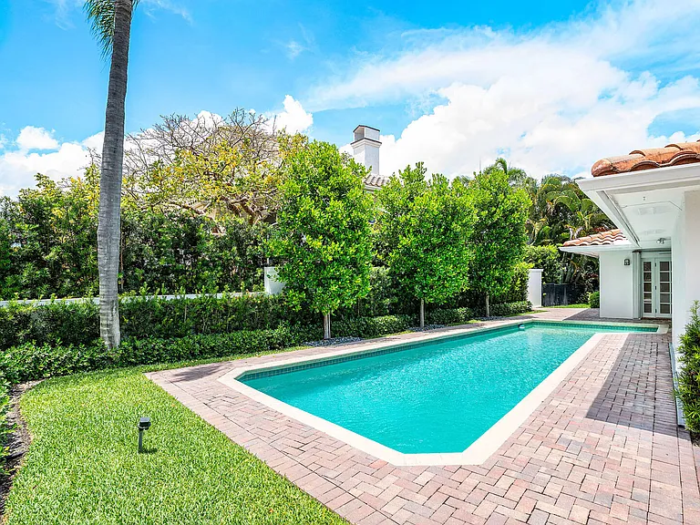 1251 Thatch Palm Dr — Photo 20