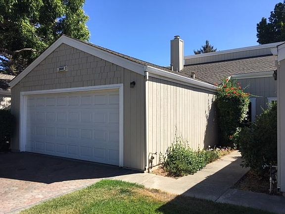 2nd image of 22650 Silver Oak Ln